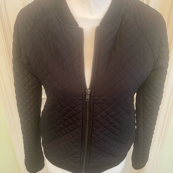 DELIA’S Quilted Black Bomber Jacket - Picture 5 of 13